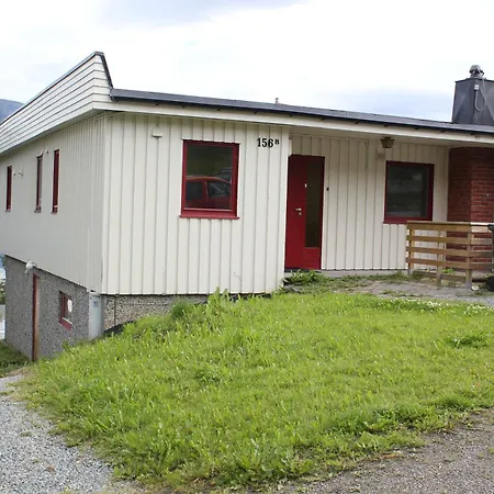 View, Good Location, 1 Bed *